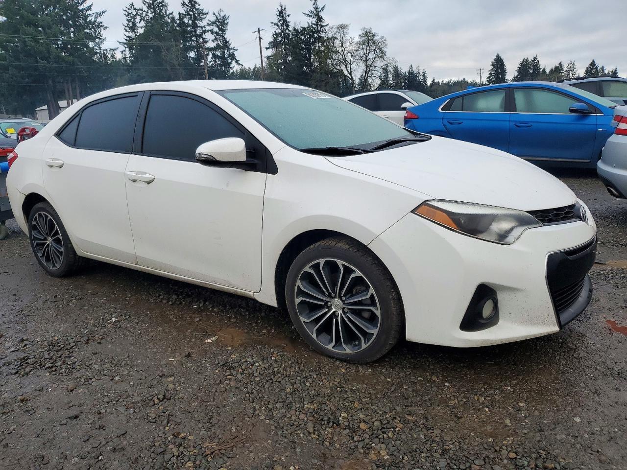 2014 Toyota Corolla S Plus - Фото 4