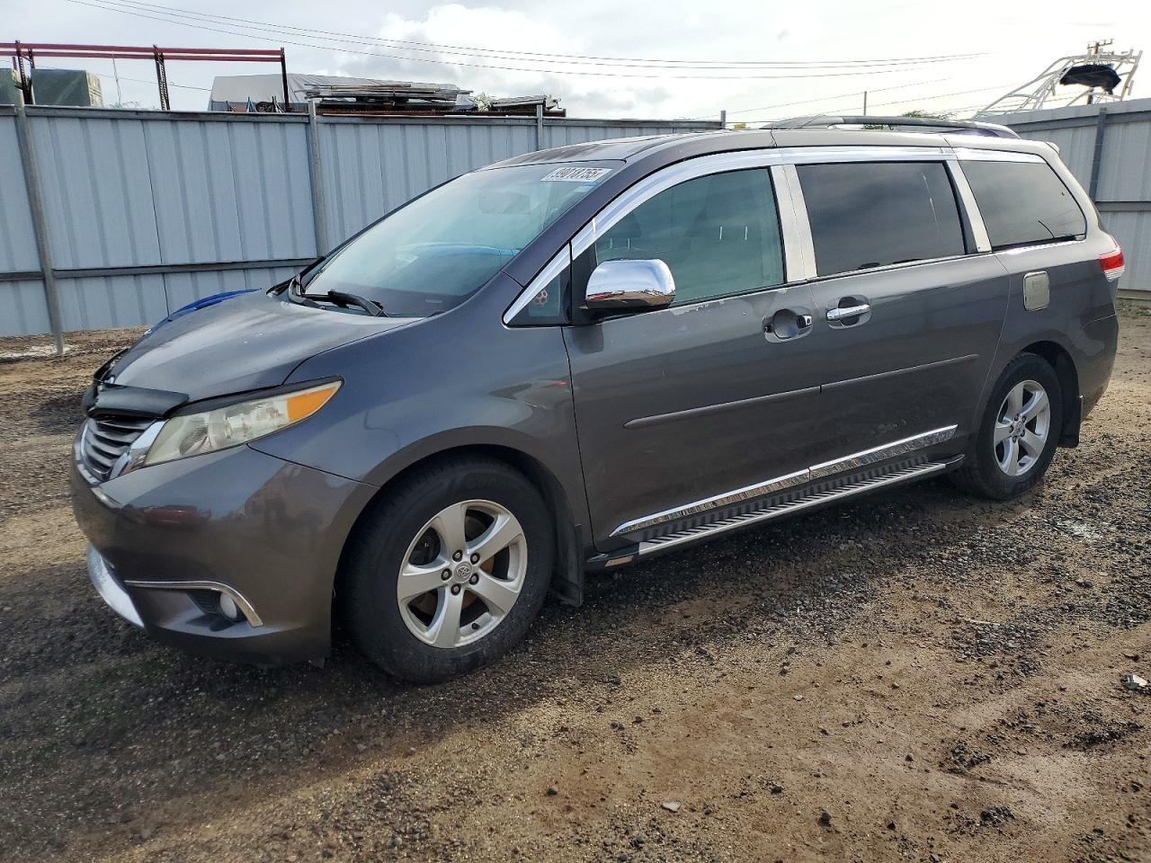 2013 Toyota Sienna