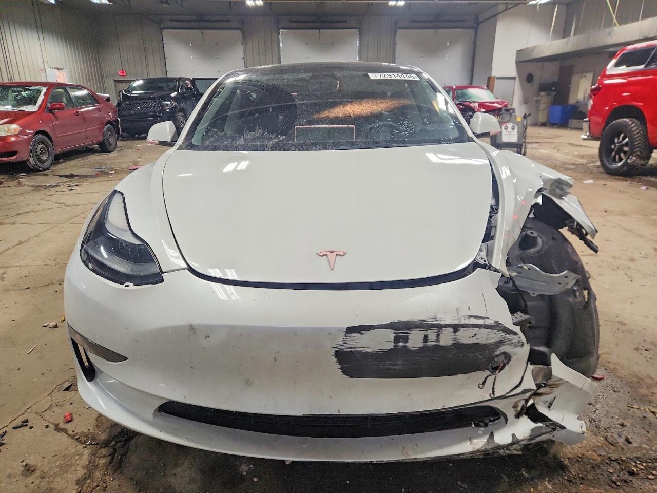 2023 Tesla Model 3 - Image 5