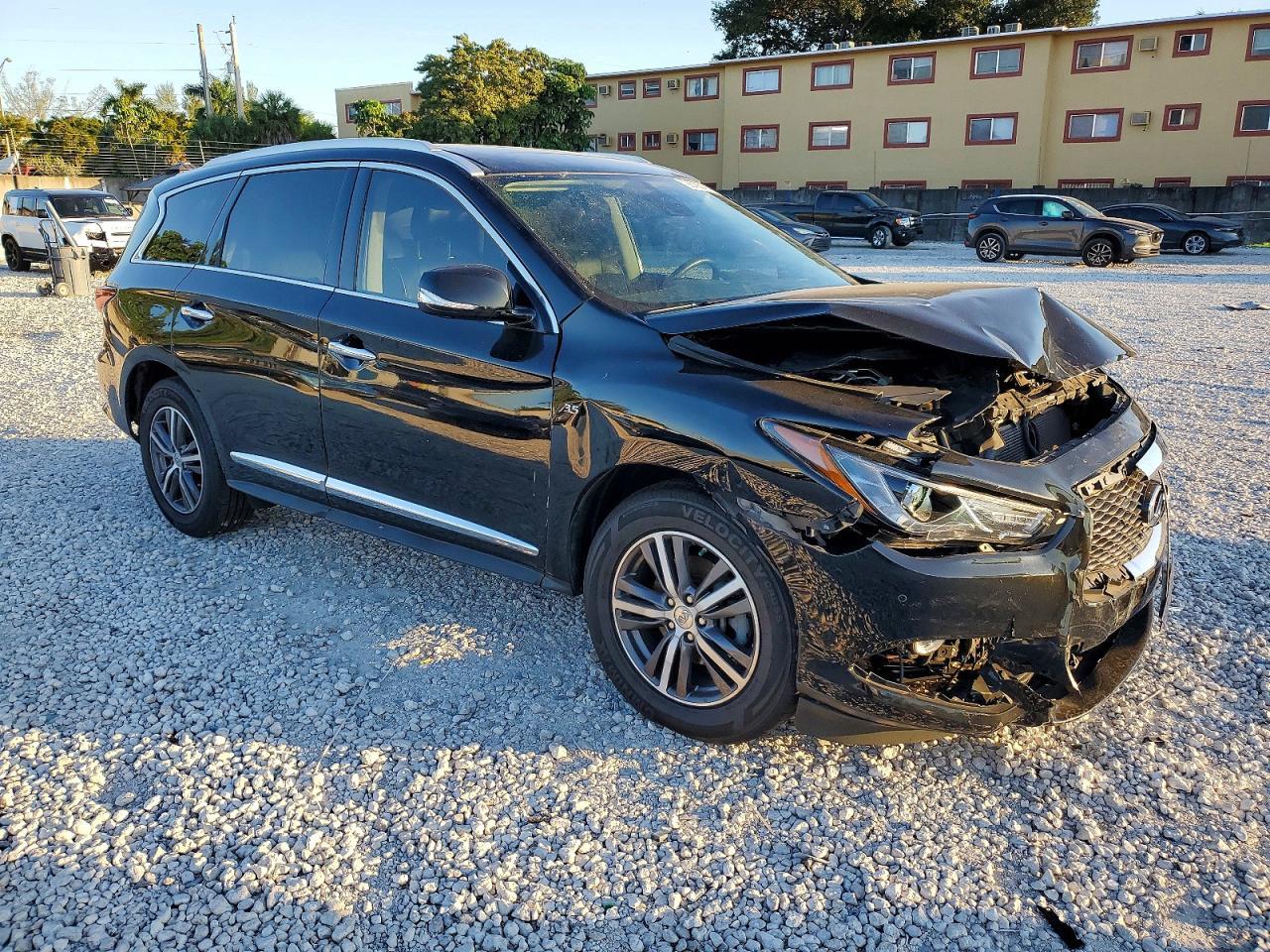 2019 Infiniti Qx60 Luxe - Фото 4
