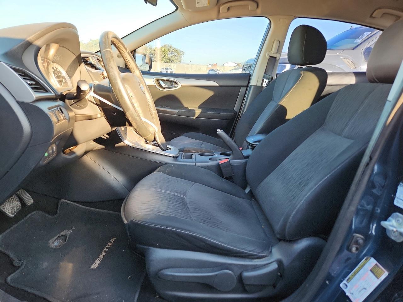 2015 Nissan Sentra S - Фото 7