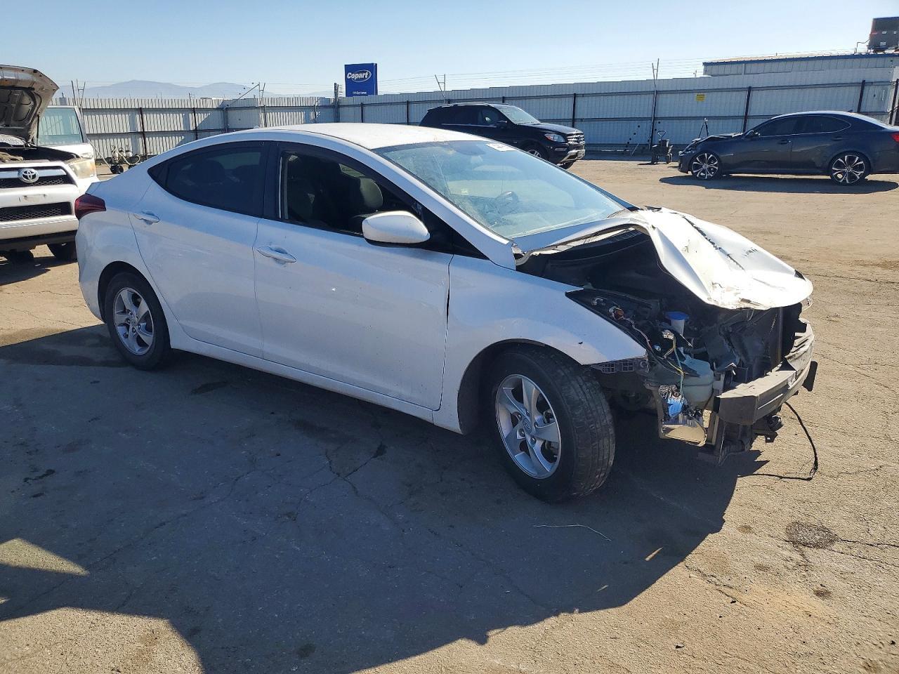 2015 Hyundai Elantra Se - Image 4