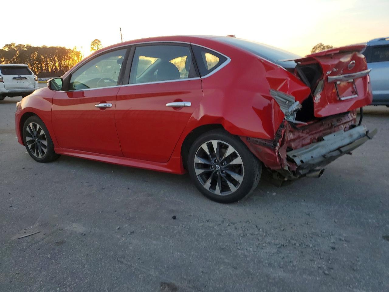 2019 Nissan Sentra S - Фото 2