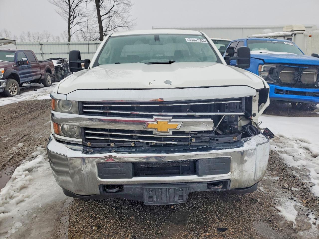 2015 Chevrolet Silverado C2500 Heavy Duty - Фото 5