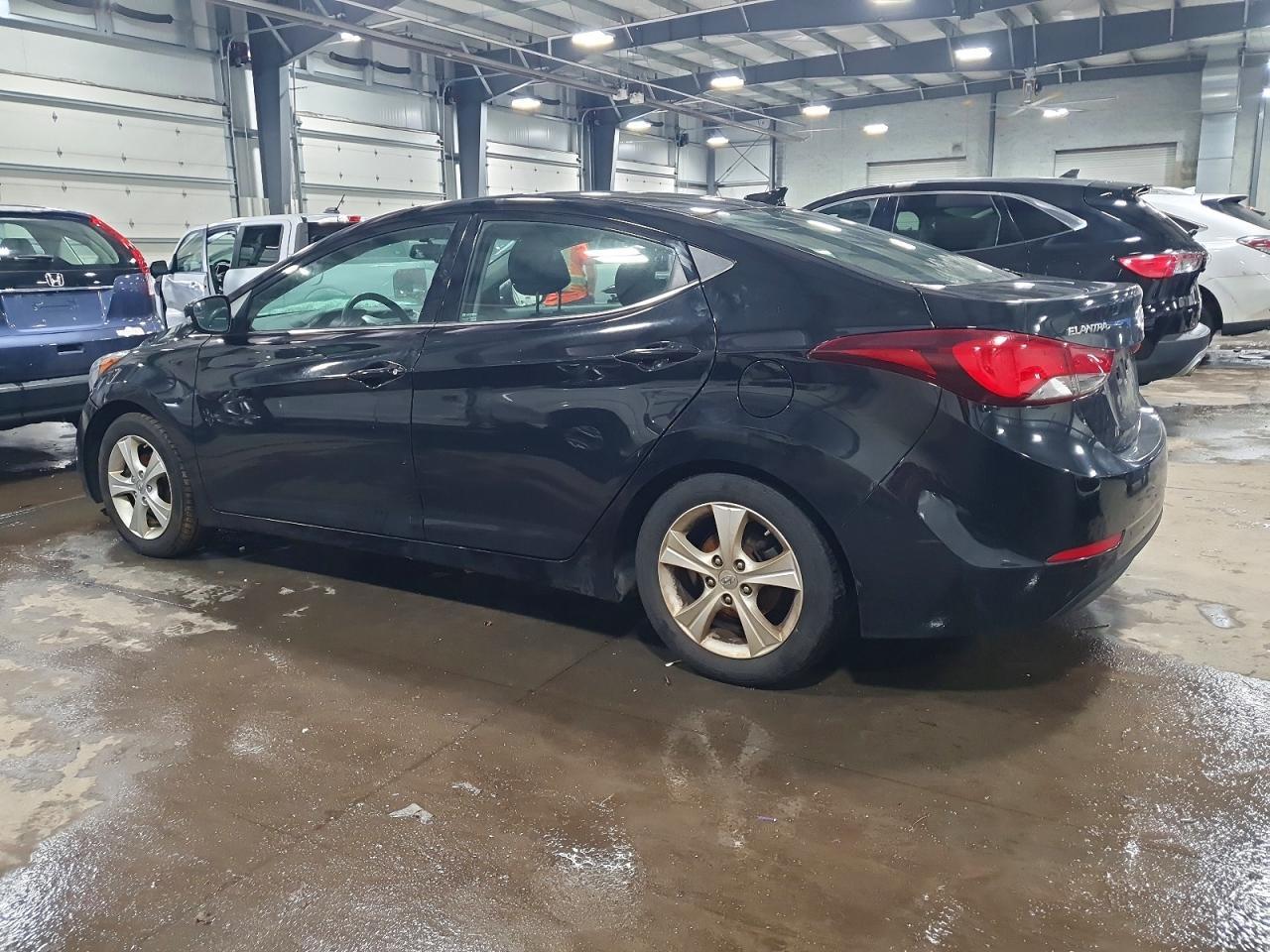 2016 Hyundai Elantra Se - Фото 2