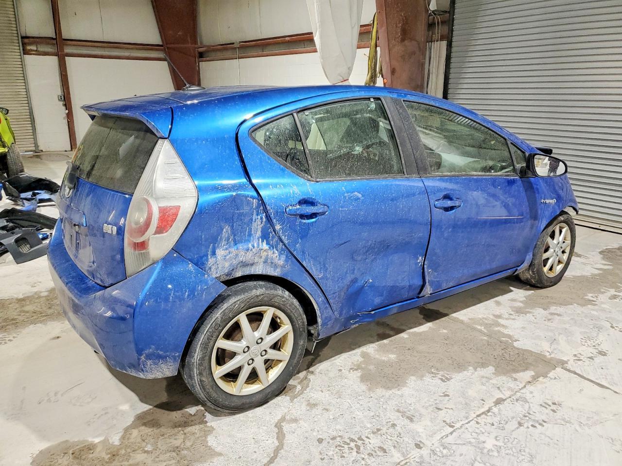 2012 Toyota Prius C - Фото 3