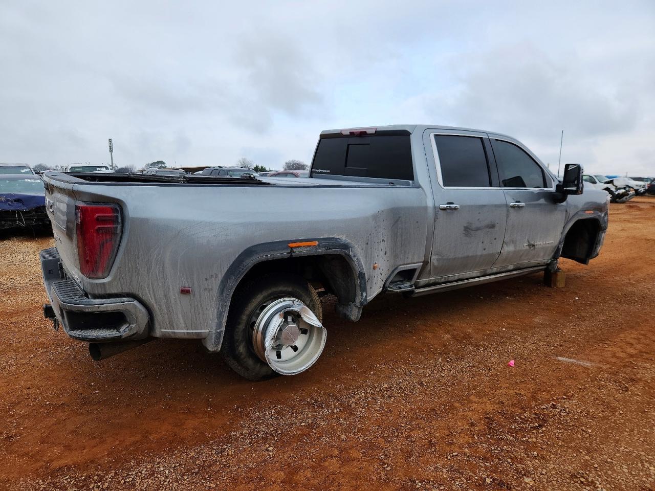 2024 GMC Sierra K3500 Denali Ultimate - Фото 3