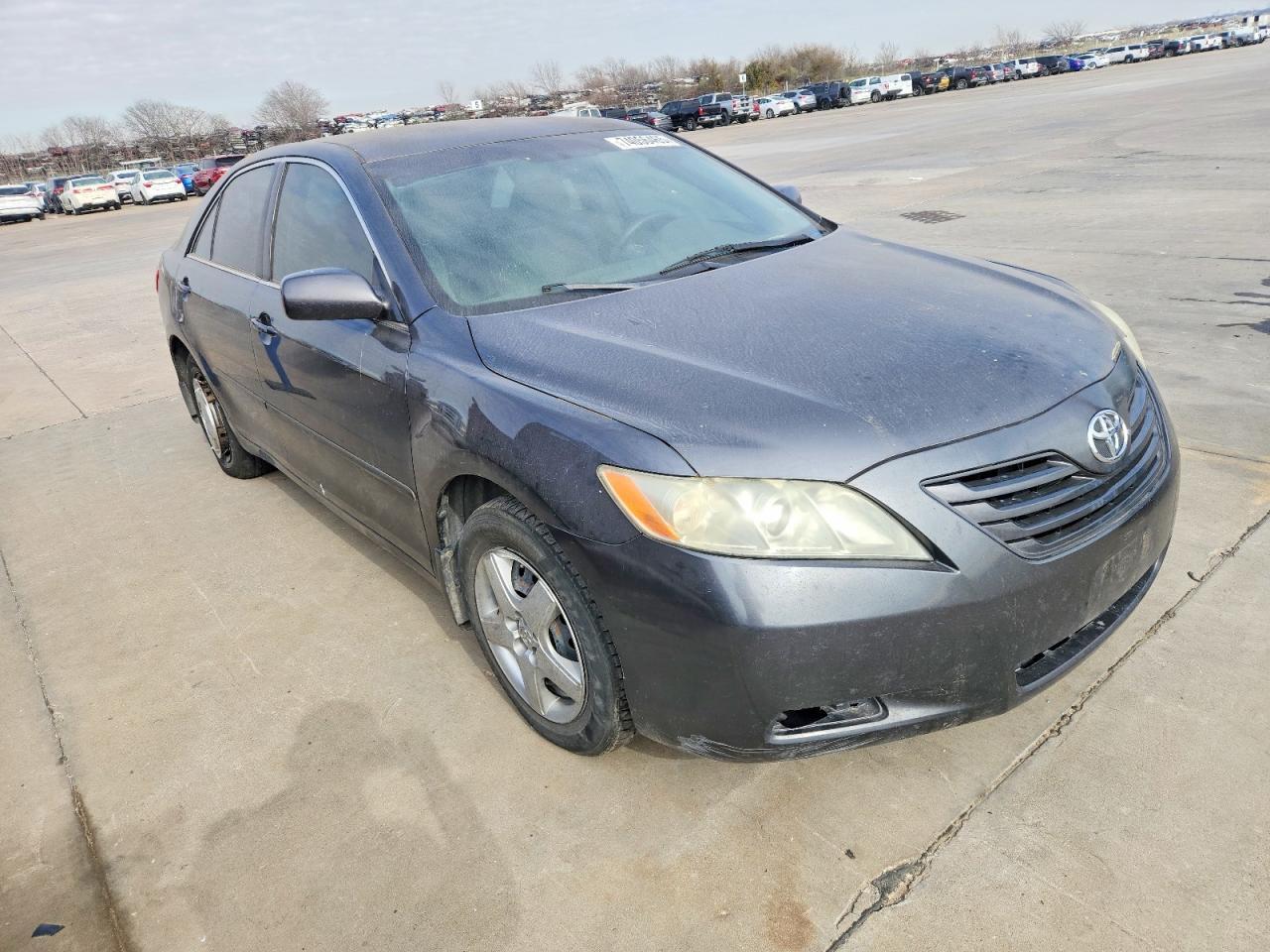2009 Toyota Camry Le - Фото 4