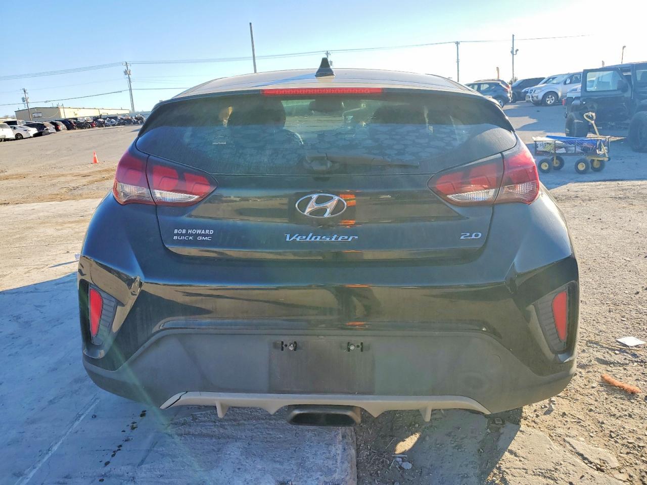 2019 Hyundai Veloster 2.0L Premium - Image 6