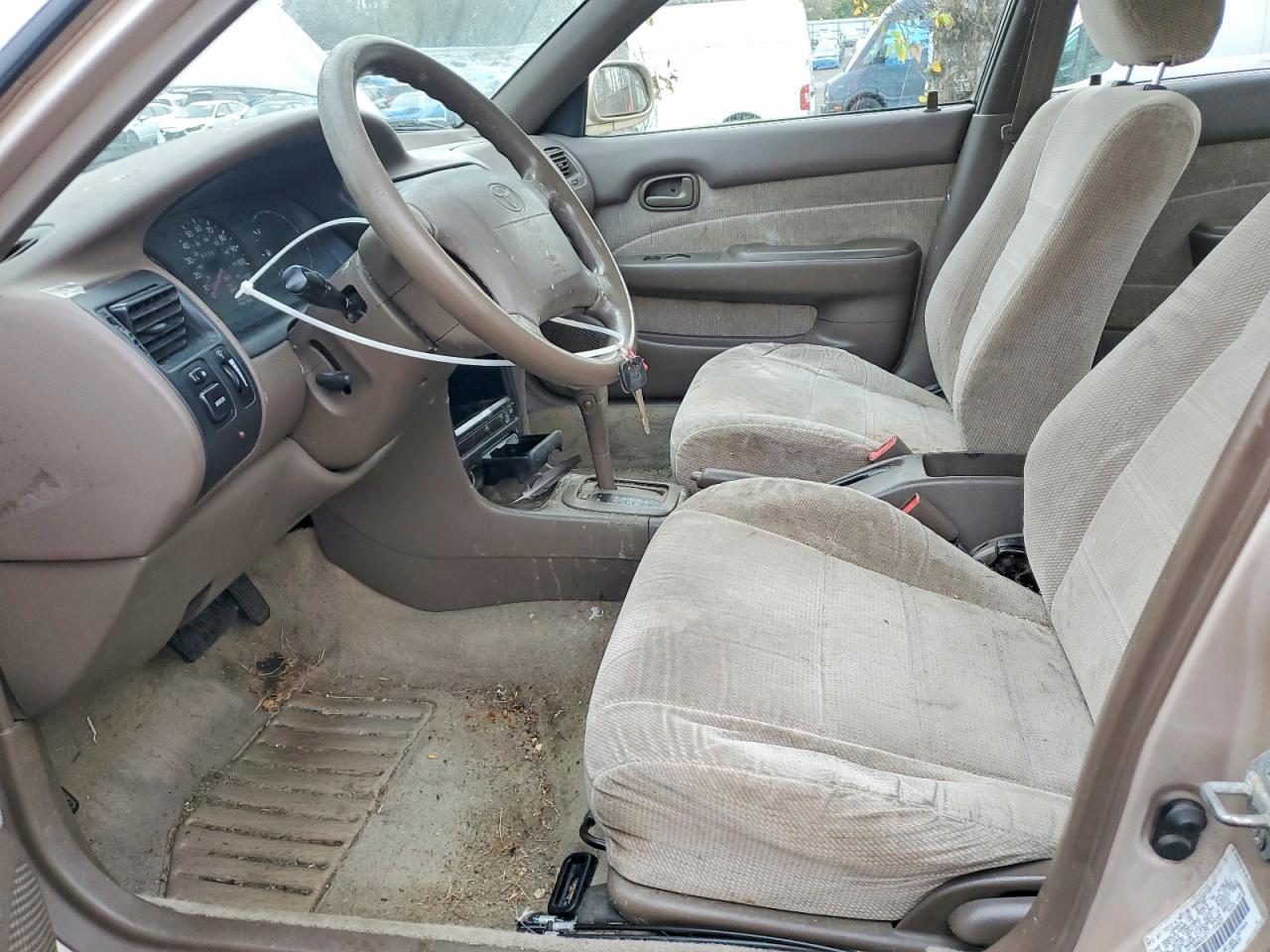1996 Toyt Corolla Dx - Фото 7