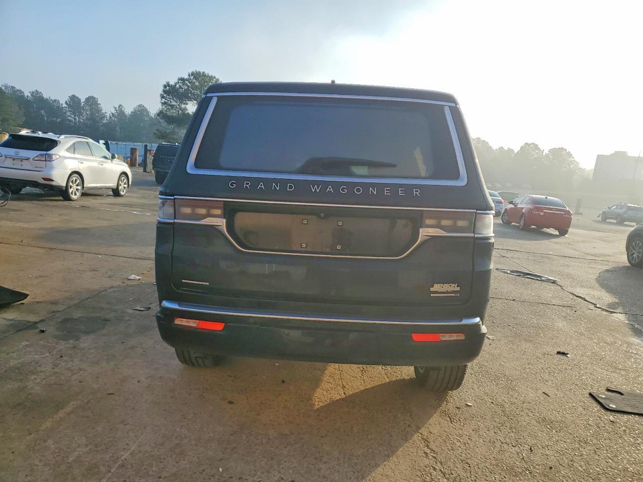 2023 Jeep Grand Wagoneer Series Ii - Фото 6