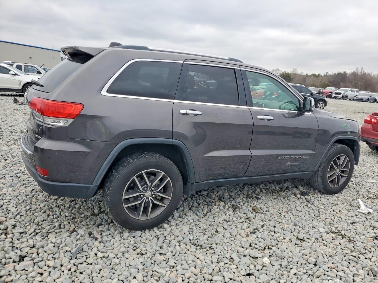 2017 Jeep Grand Cherokee Limited - Image 3