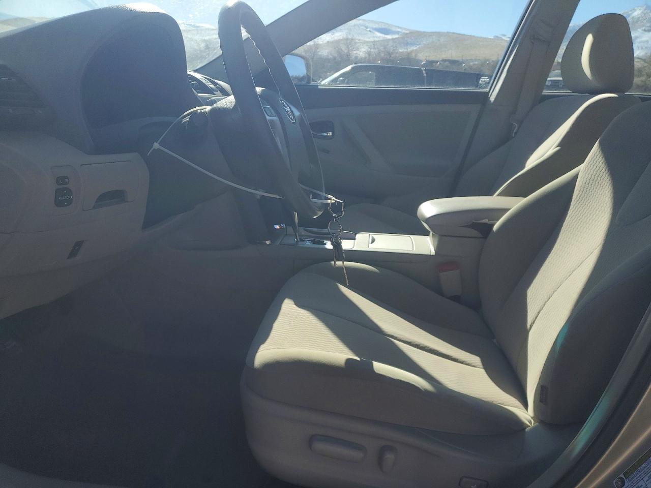 2011 Toyota Camry Base - Image 7