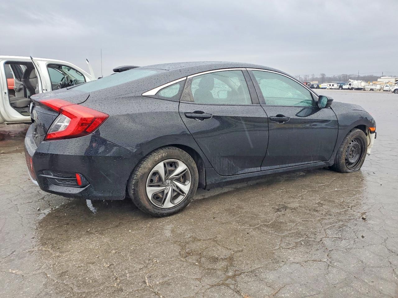 2019 Honda Civic Lx - Image 3