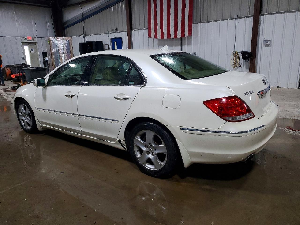 2006 Acura Rl - Image 2