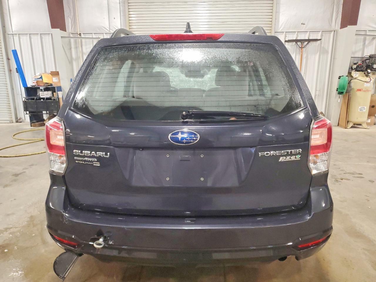 2017 Subaru Forester 2.5I - Фото 6
