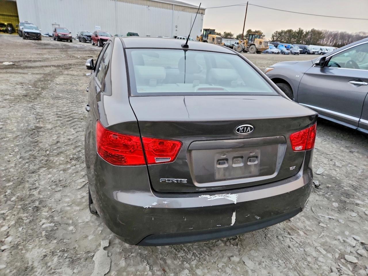 2010 Kia Forte Ex - Фото 6