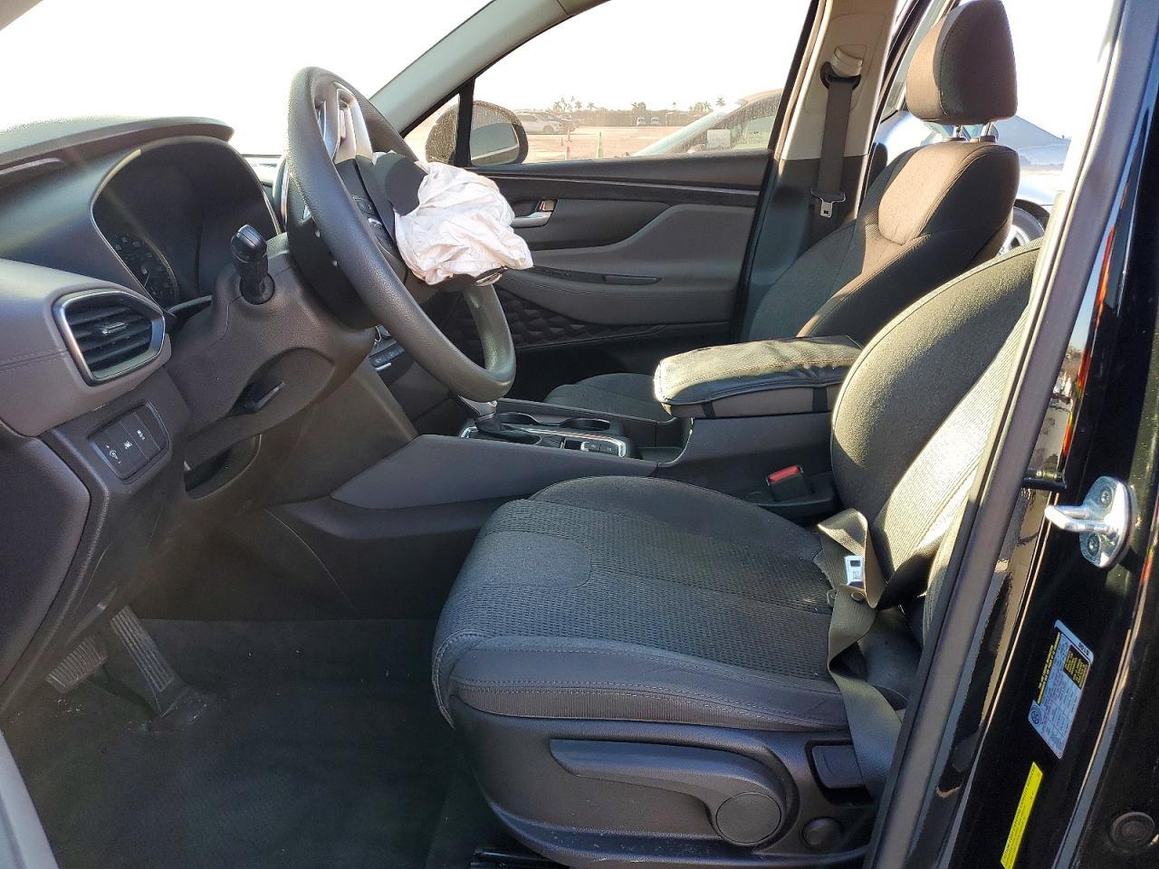 2020 Hyundai Santa Fe Se - Image 7