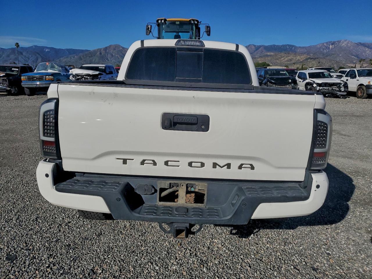 2019 Toyota Tacoma Double Cab - Image 6