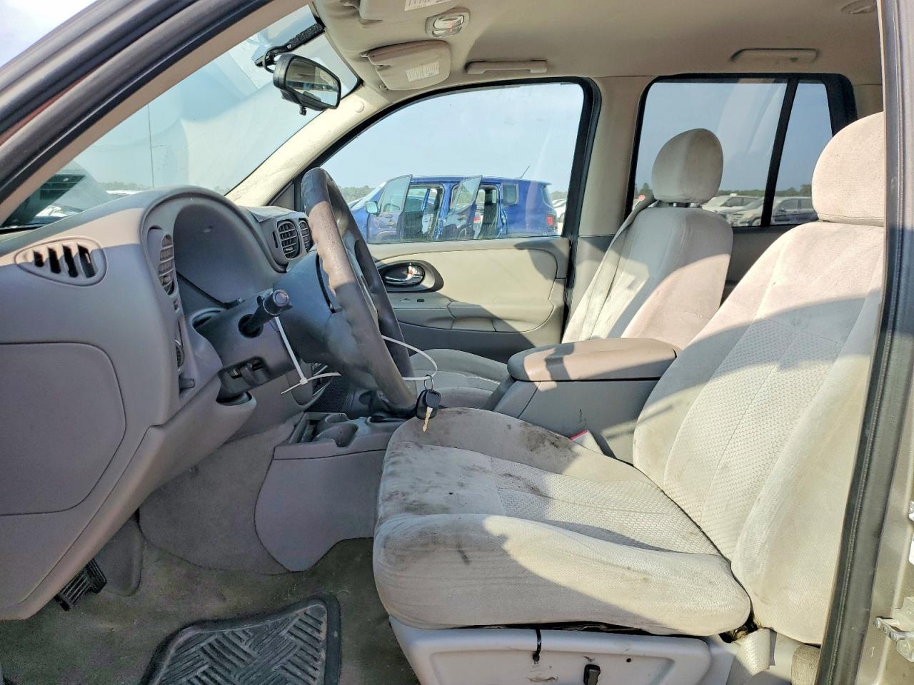 2007 Chevrolet Blazer - Image 7