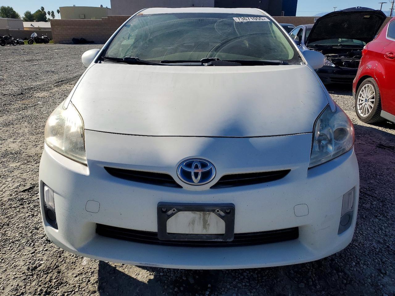 2010 Toyota Prius - Image 5