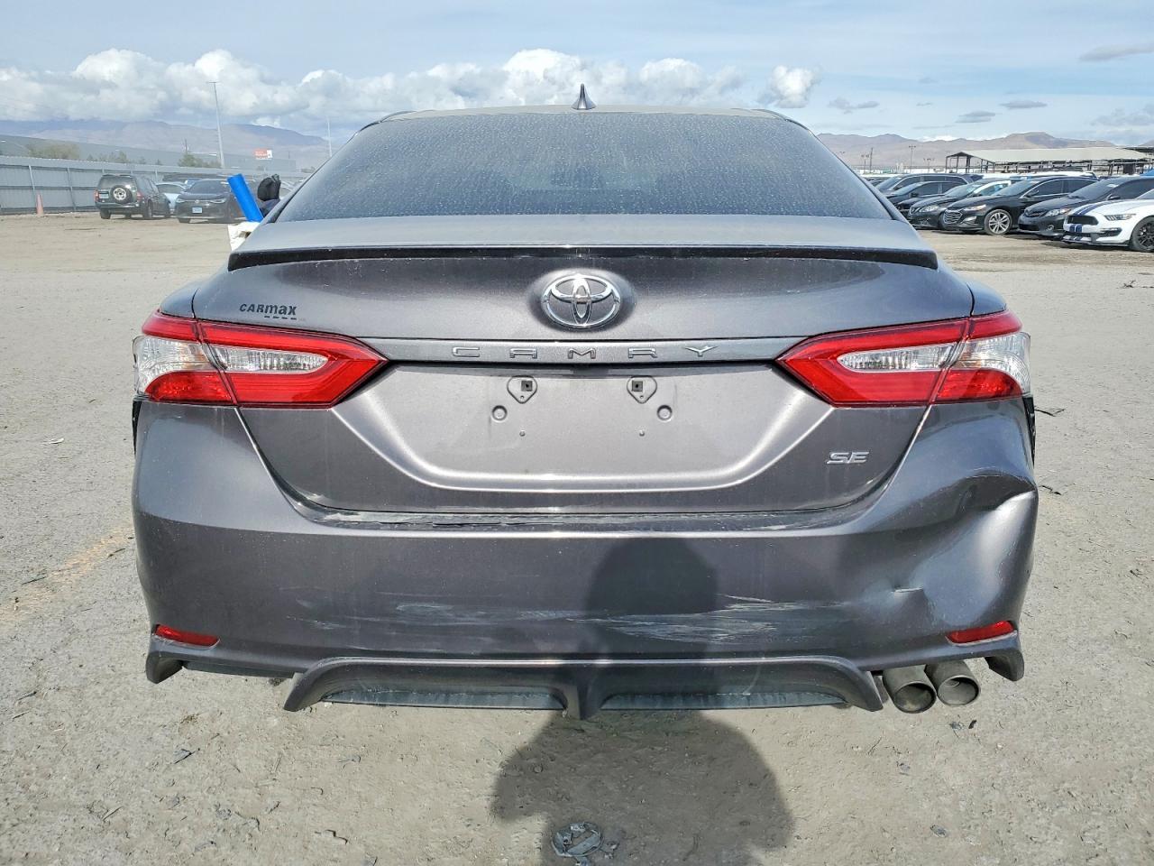 2019 Toyota Camry L - Фото 6