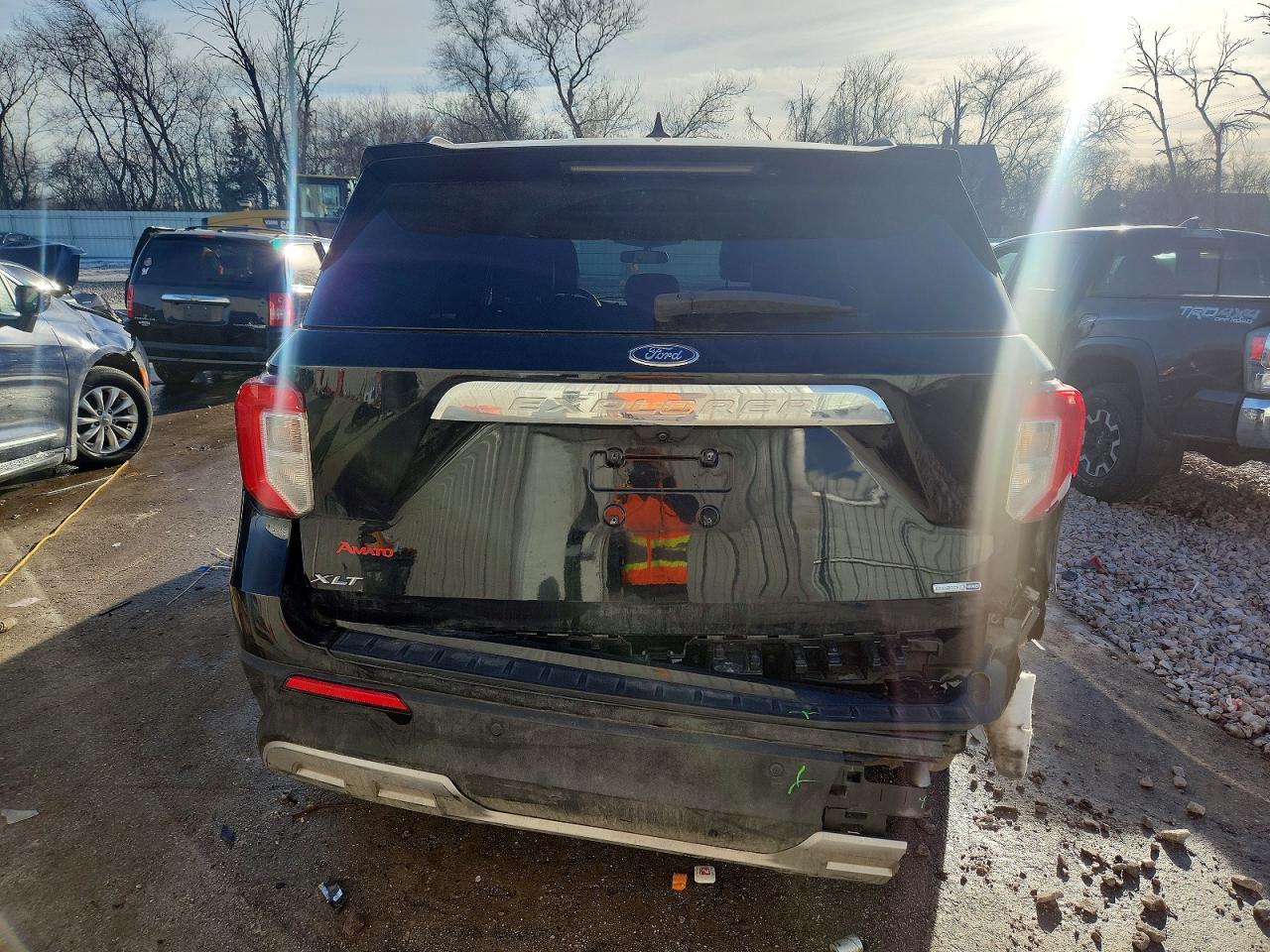 2022 Ford Explorer Xlt - Фото 6