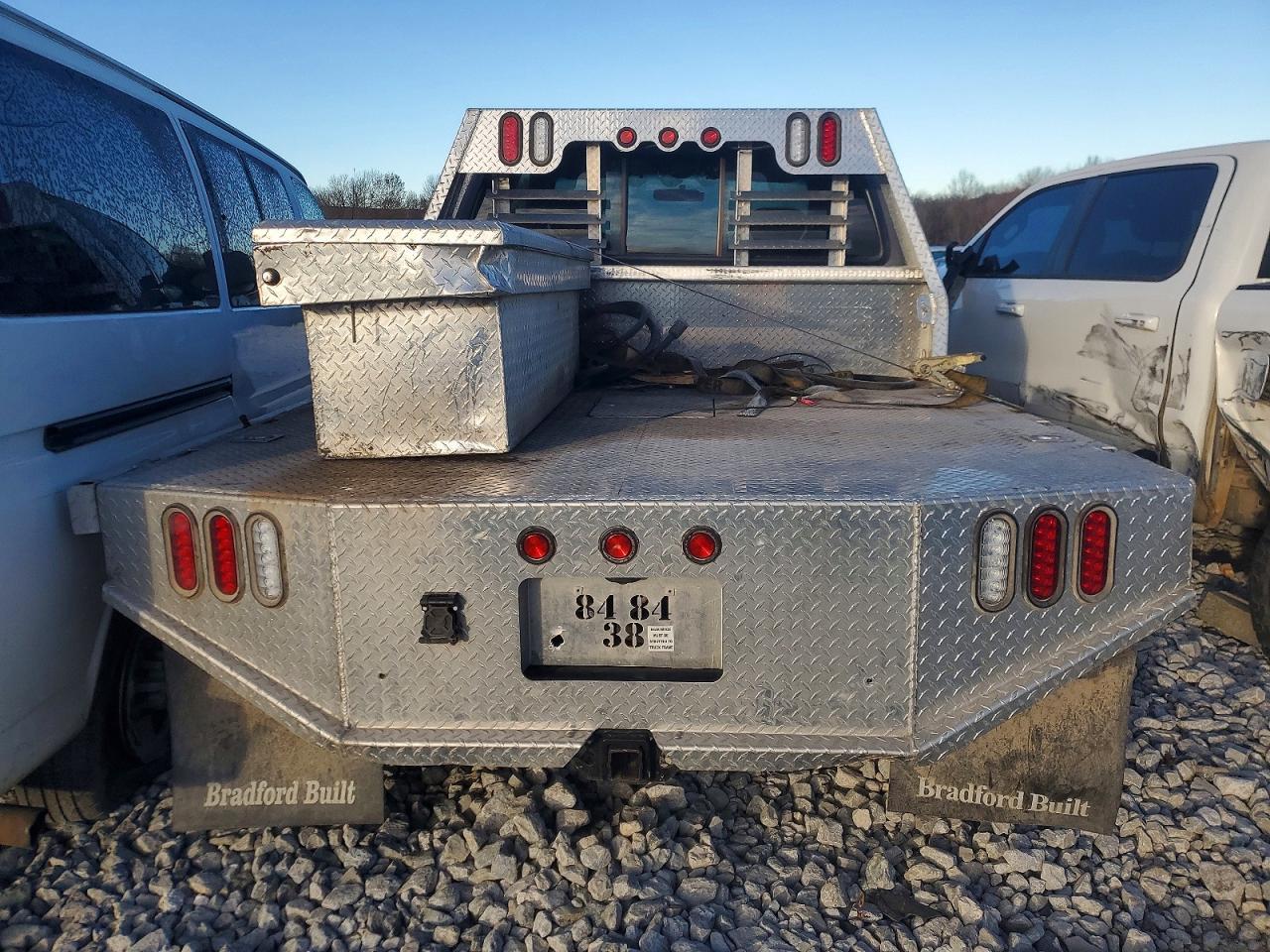 2002 Ford F250 Super Duty Flatbed Truck - Image 6