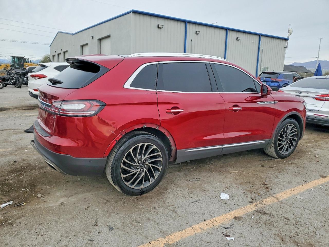 2019 Lincoln Nautilus Reserve - Фото 3