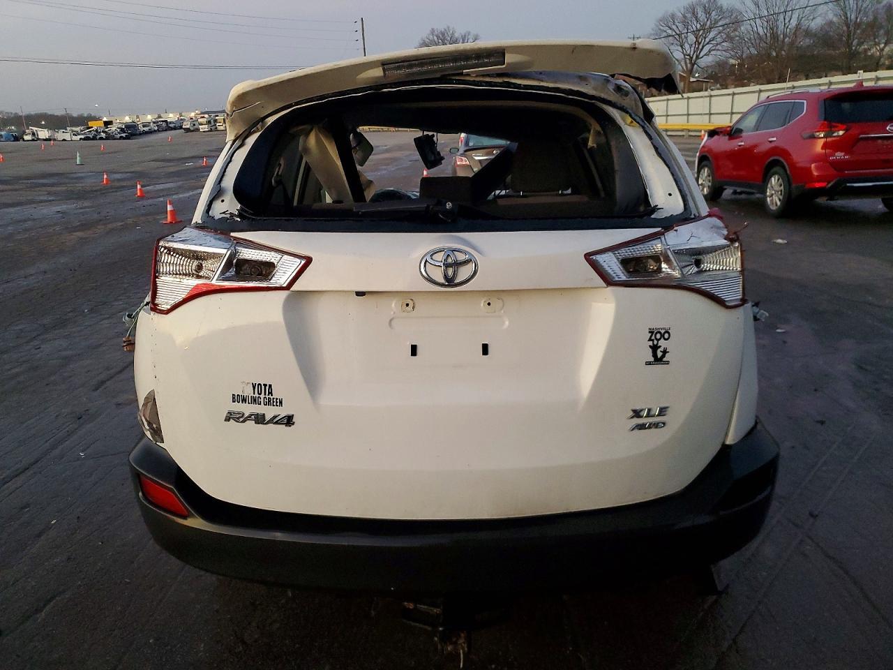 2015 Toyota Rav4 Xle - Фото 6