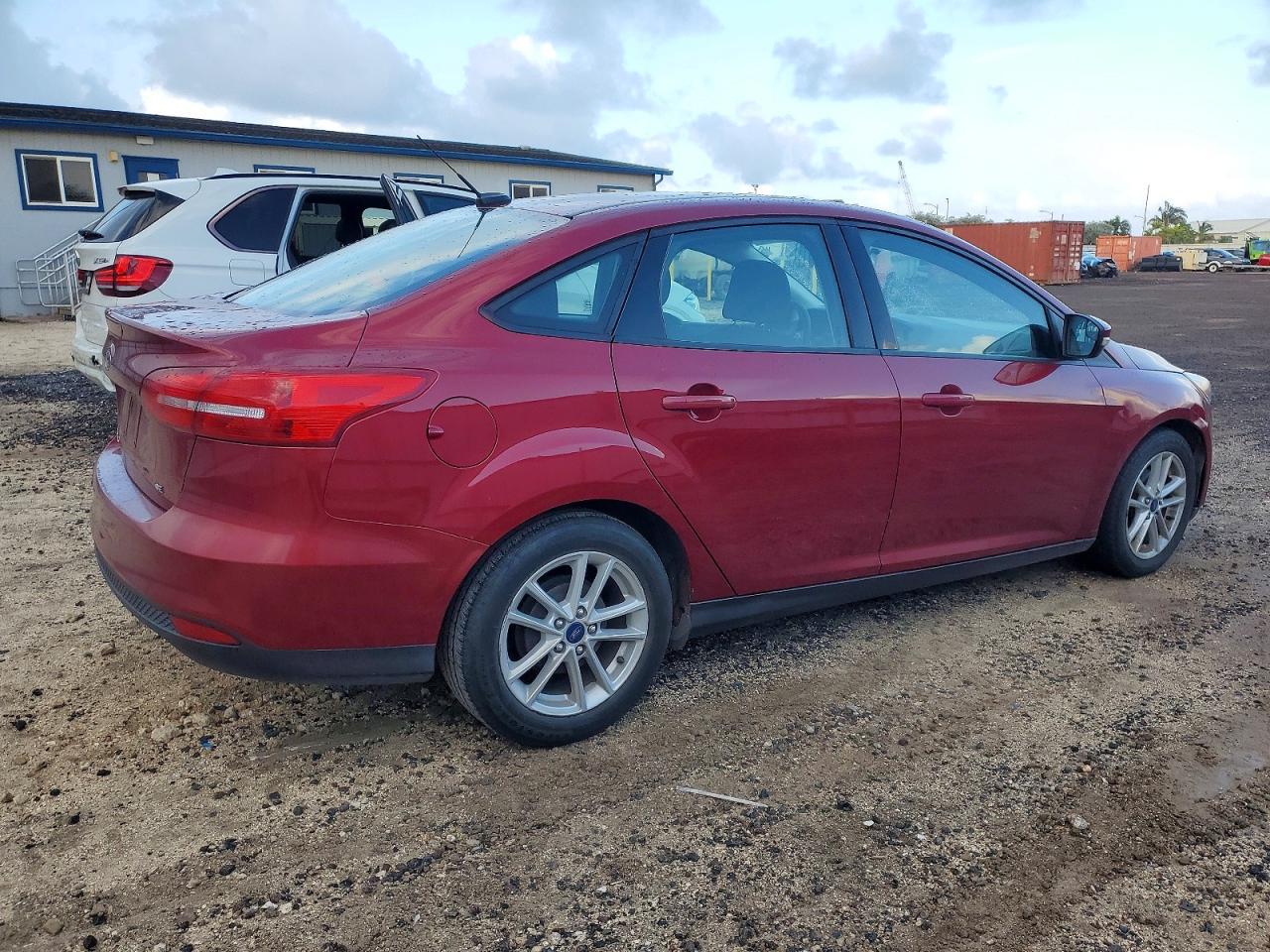 2017 Ford Focus Se - Image 3