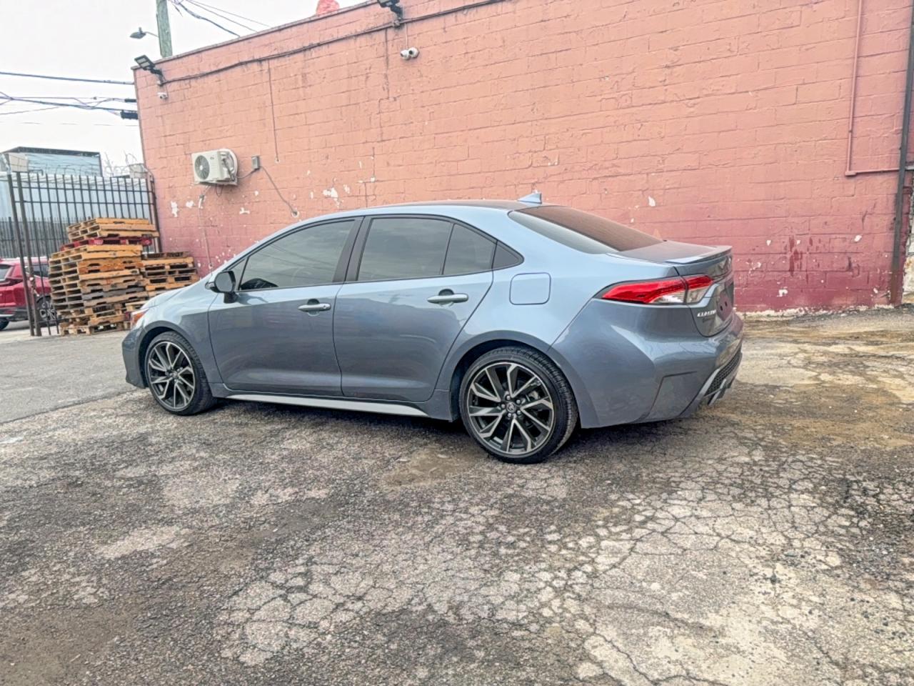 2022 Toyota Corolla Se - Image 3