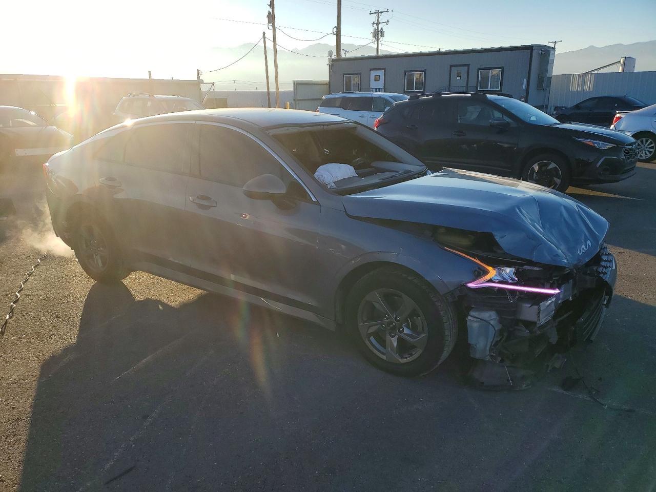 2022 Kia K5 Lxs - Image 4