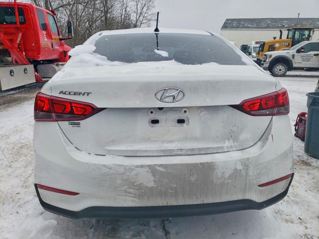 2021 Hyundai Accent Se - Фото 6
