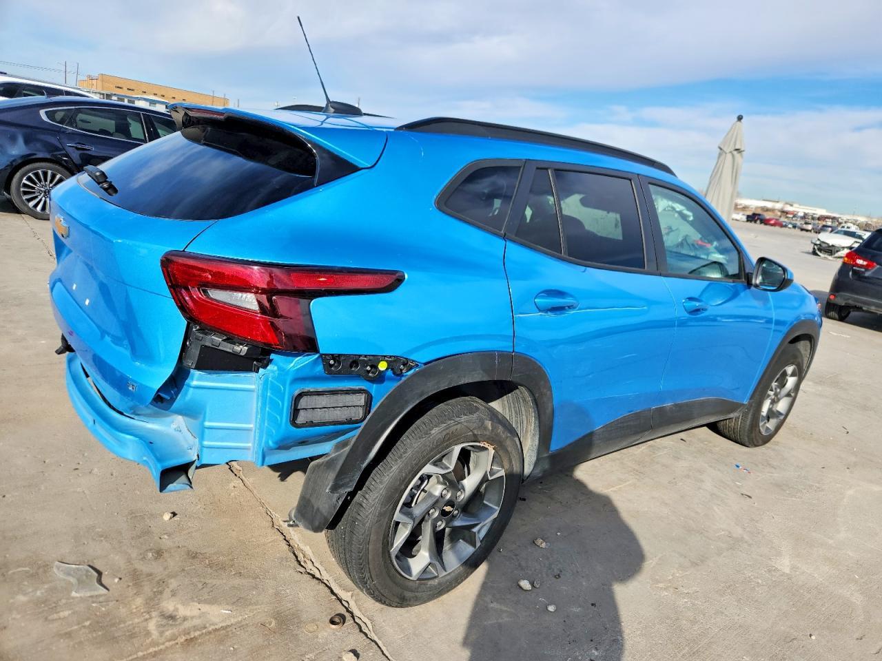 2025 Chevrolet Trax 1Lt - Image 3