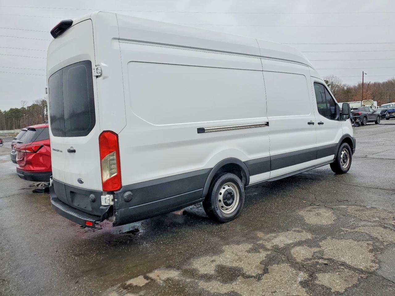 2020 Ford Transit T-250 Delivery Van - Image 3