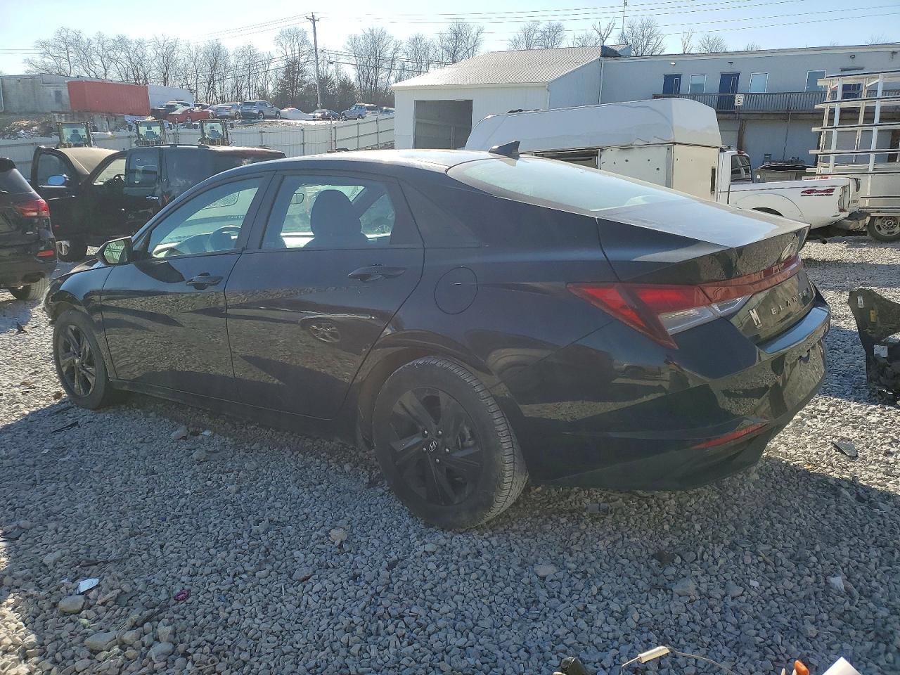 2023 Hyundai Elantra Sel - Фото 2