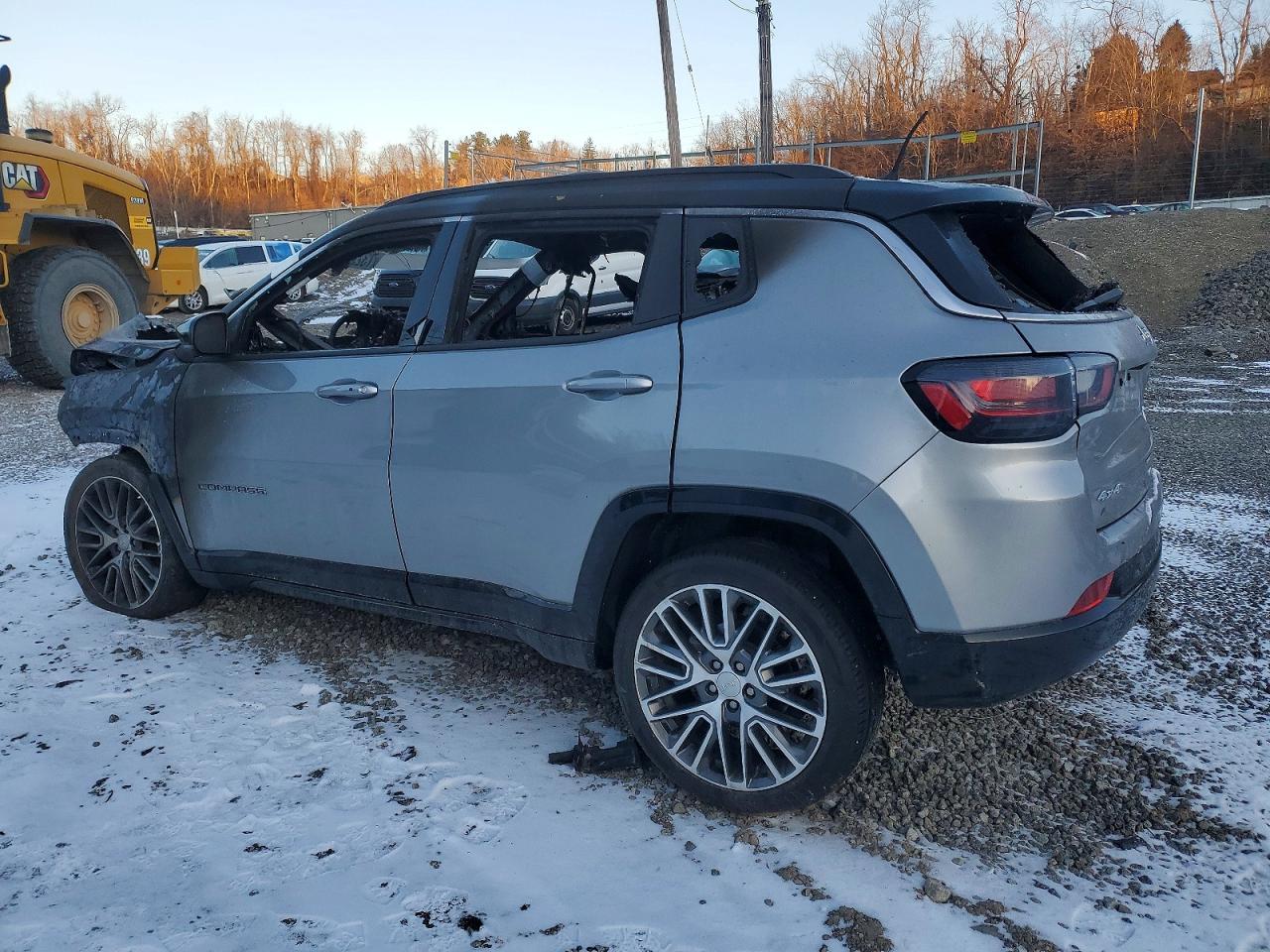 2022 Jeep Compass Limited - Фото 2