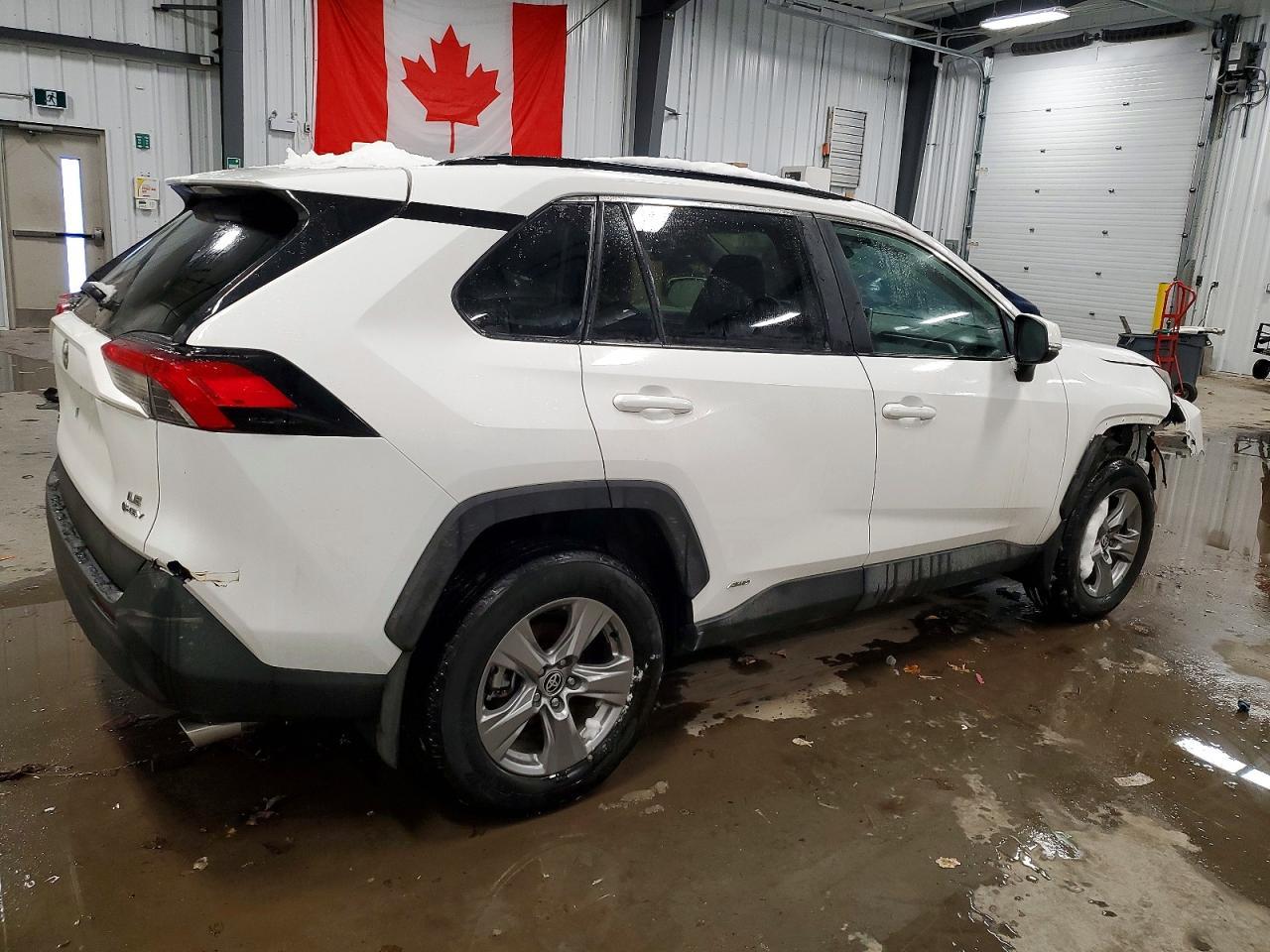 2025 Toyota Rav4 Le - Фото 3