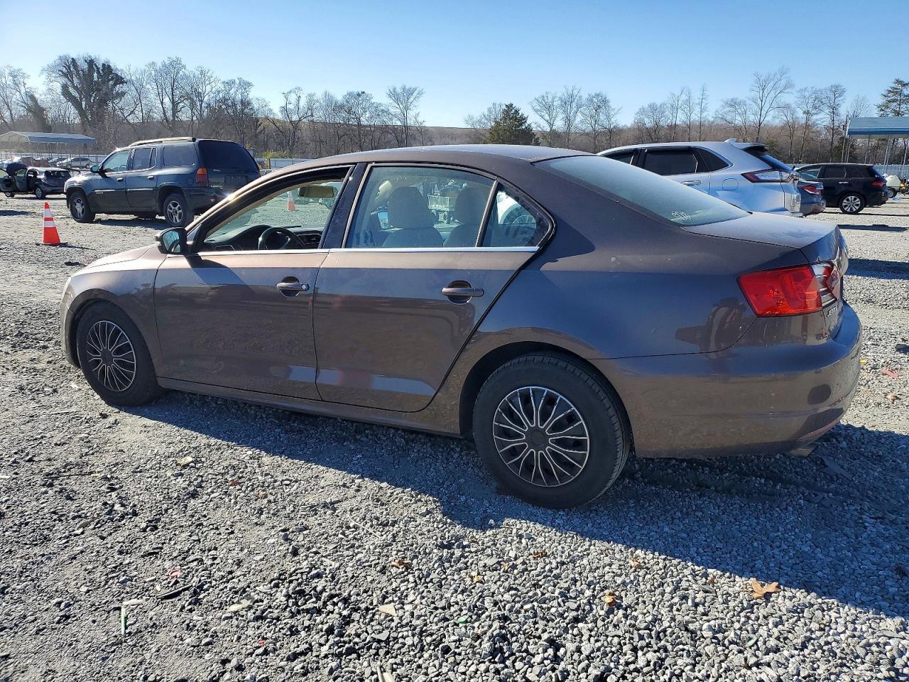 2013 Volkswagen Jetta Se - Image 2