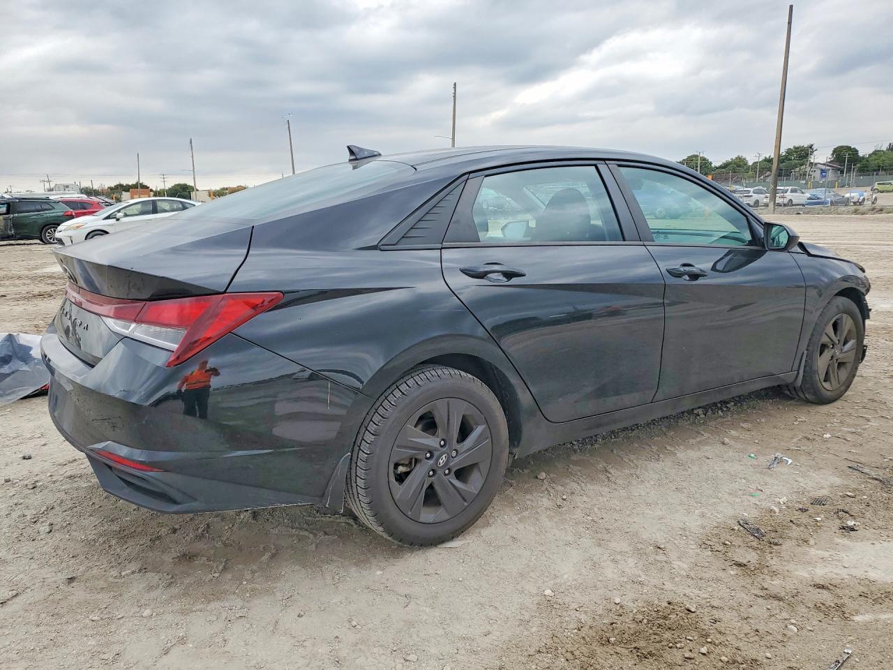 2022 Hyundai Elantra Sel - Фото 3