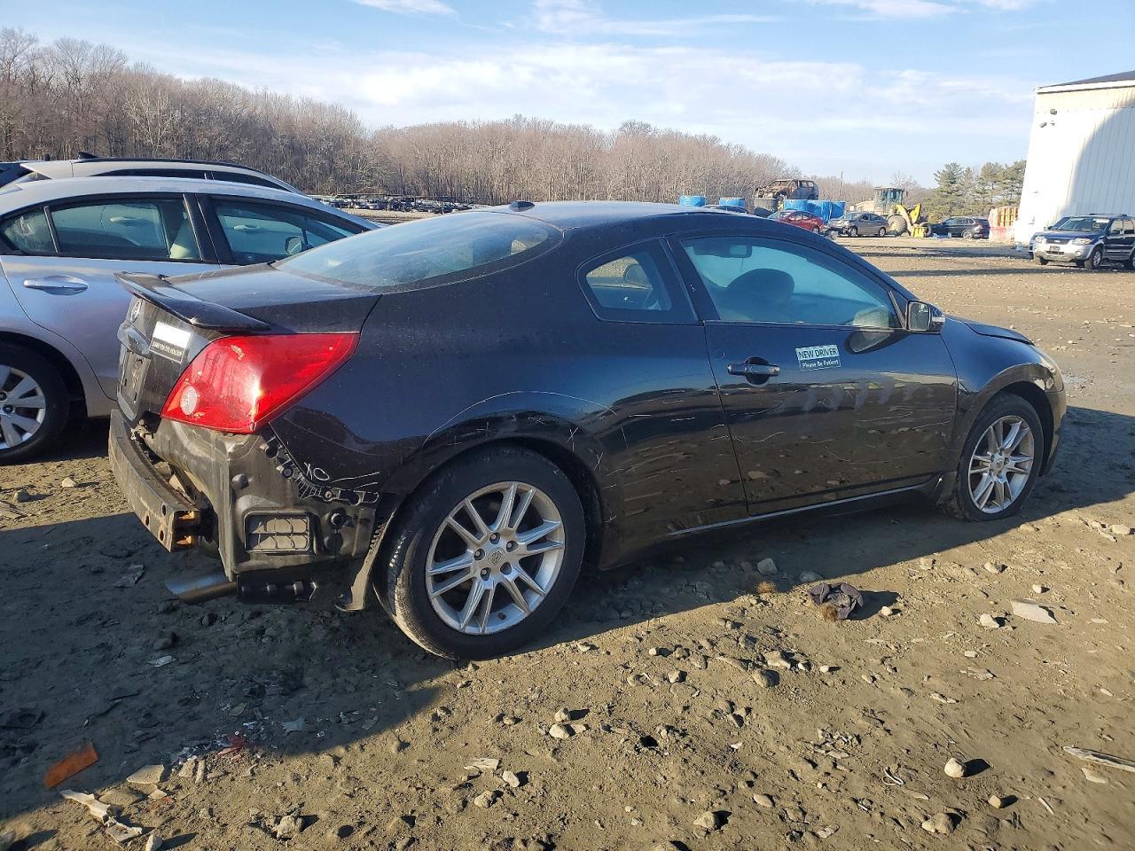 2008 Nissan Altima 3.5Se - Фото 3