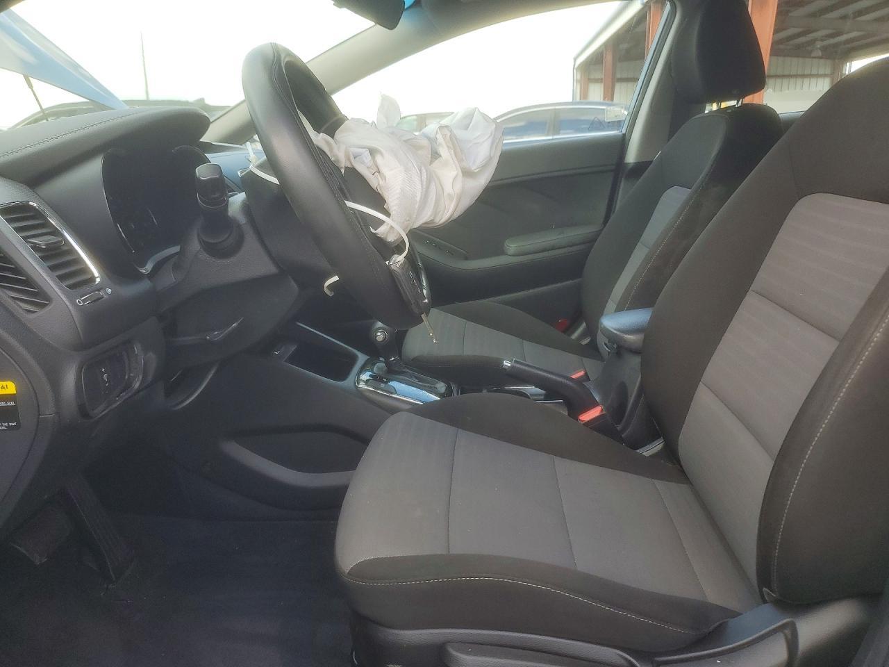 2018 Kia Forte Lx - Image 7