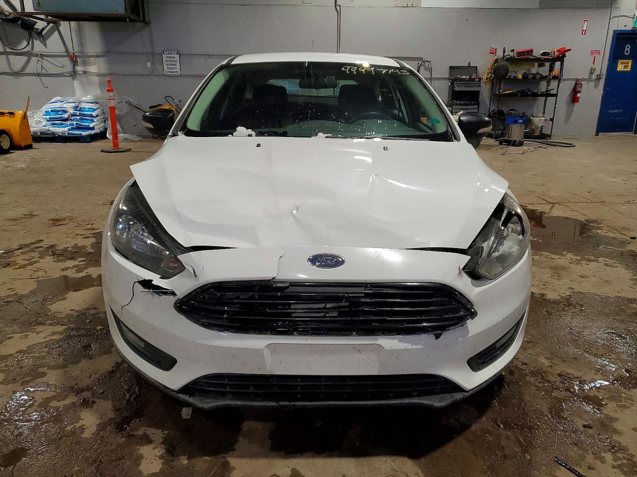 2016 Ford Focus - Image 5