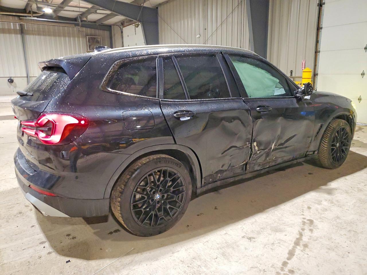 2022 BMW X3 xDrive30I - Image 3