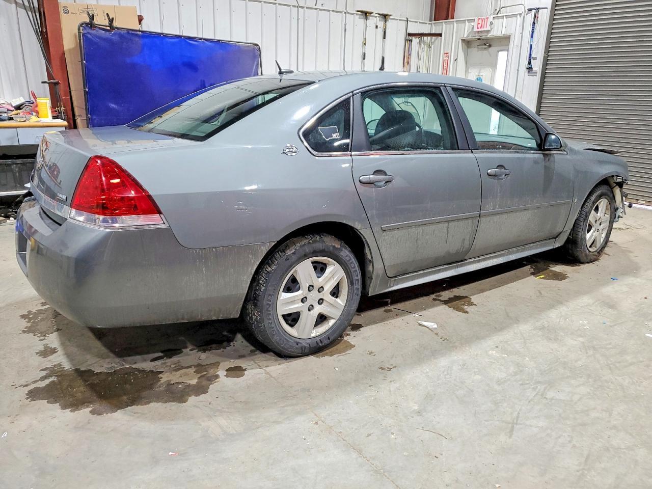 2009 Chevrolet Impala Ls - Фото 3