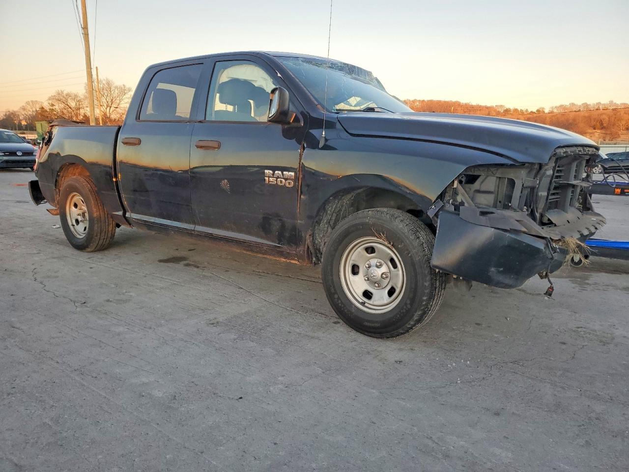 2016 Ram 1500 St - Image 4