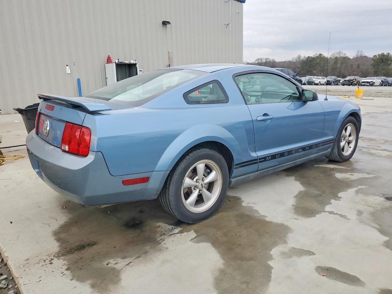 2006 Ford Mustang - Фото 3