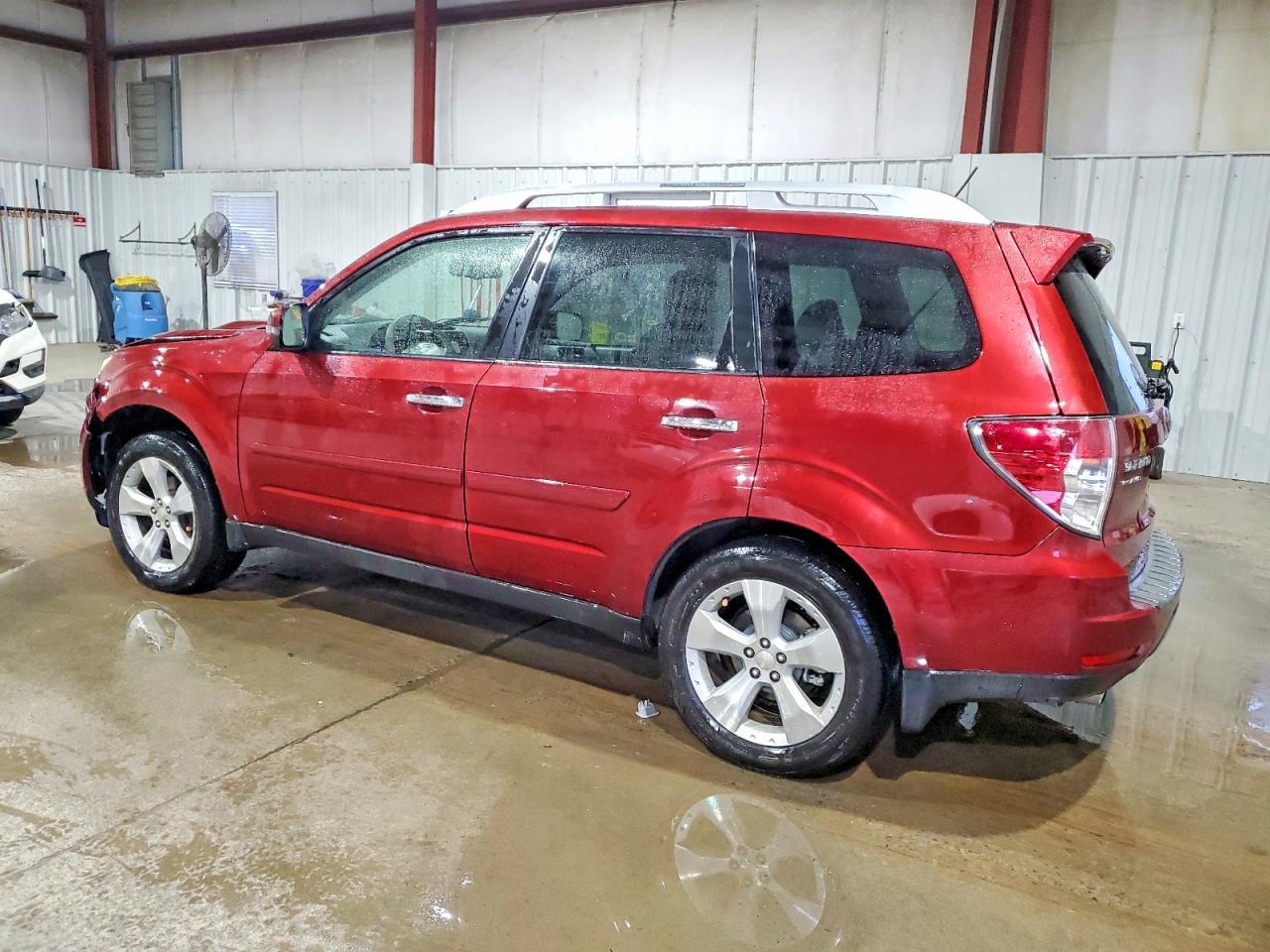 2012 Subaru Forester Touring - Фото 2