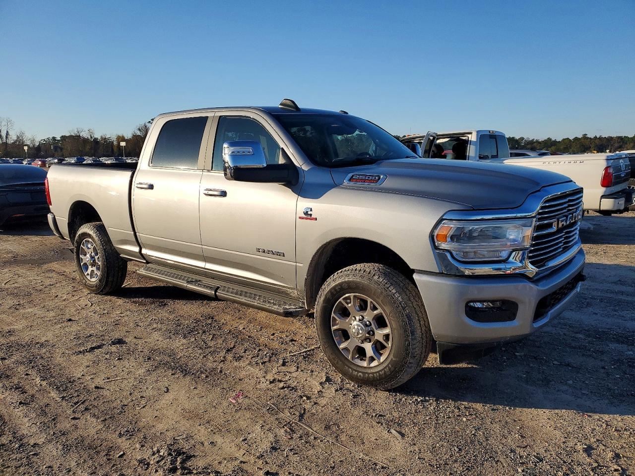 2024 Ram 2500 Laramie - Фото 4